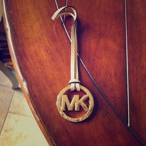 michael kors purse chain